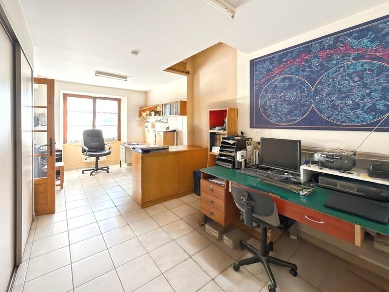 Maison de village - 152 m² - 9 pièces