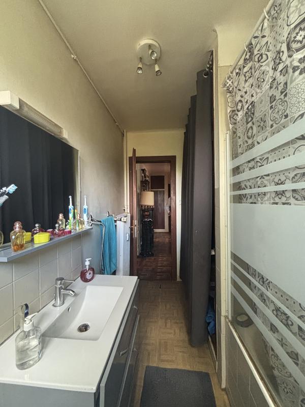 Appartement - 95 m² - 3 pièces