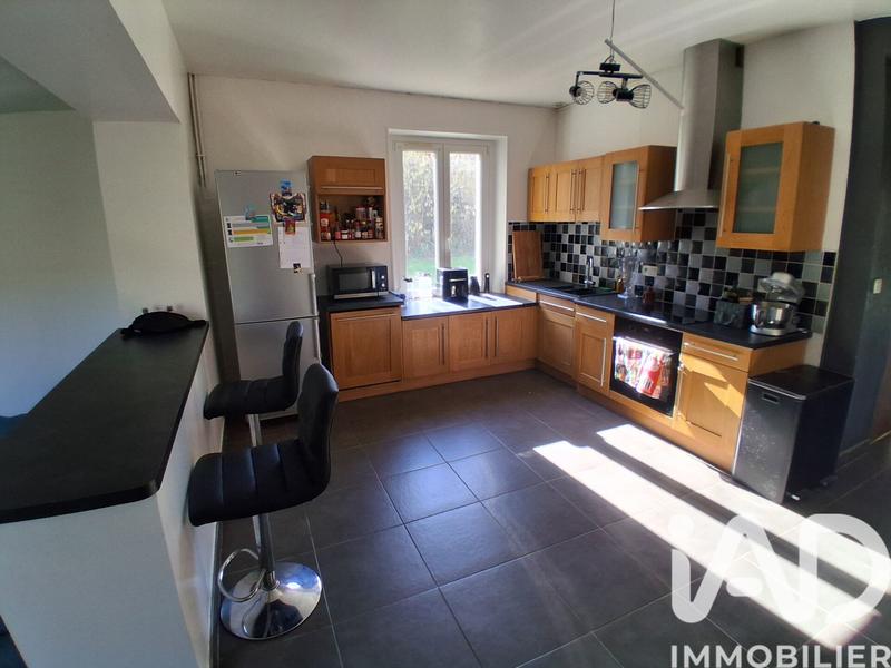 Maison - 187 m² - 7 pièces