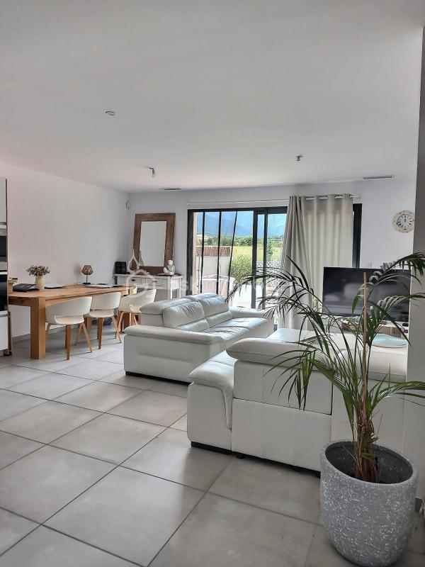 Maison - 89 m² - 4 pièces