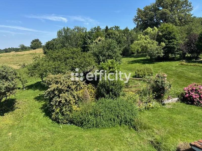 Maison - 220 m² - 10 pièces