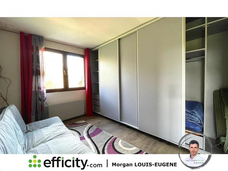 Maison - 185 m² - 7 pièces