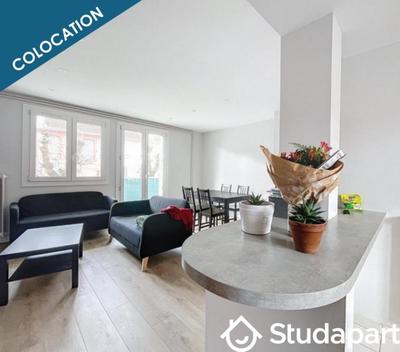 Chambre - 10 m² - 1 pièce