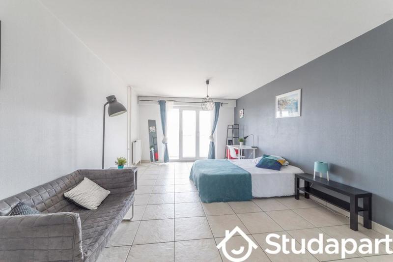 Chambre - 15 m² - 1 pièce