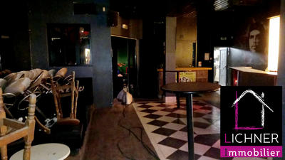 Local commercial - 384 m²