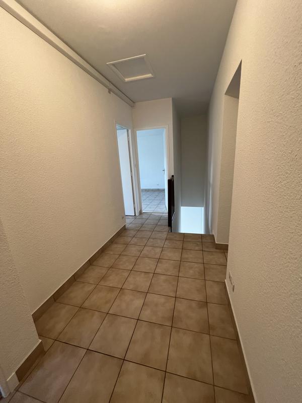 Appartement - 111 m² - 4 pièces