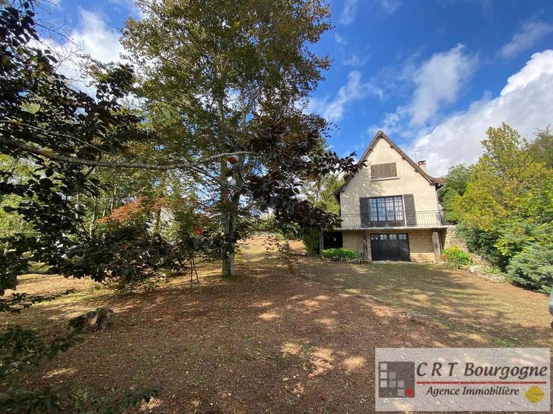 Maison - 196 m² - 7 pièces