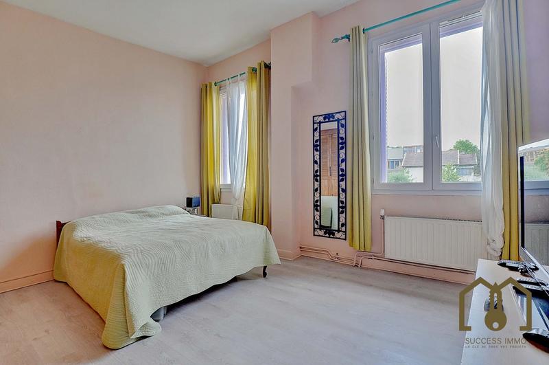 Maison - 156 m² - 6 pièces