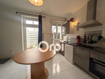 Maison - 100 m² - 4 pièces