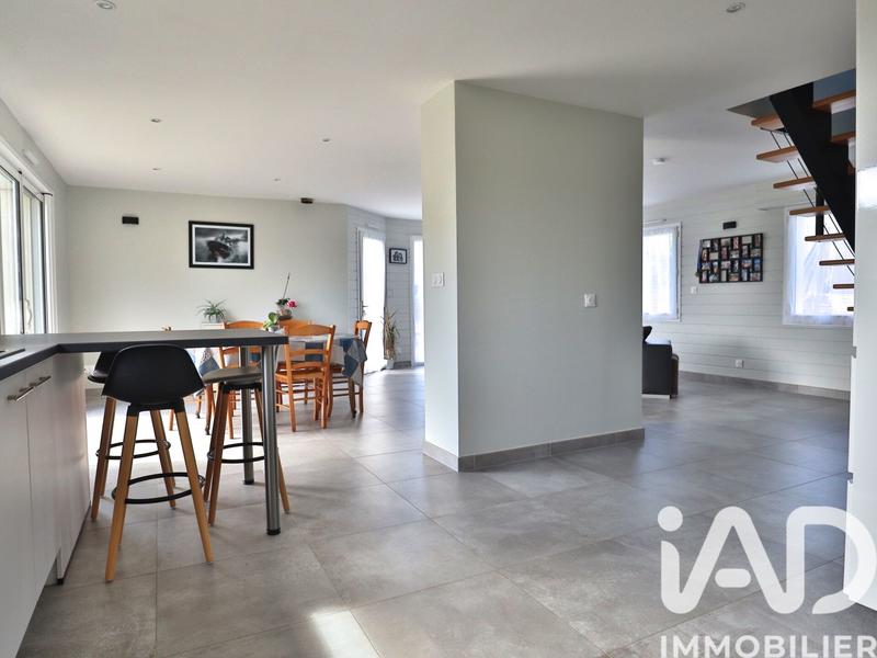 Maison - 130 m² - 5 pièces