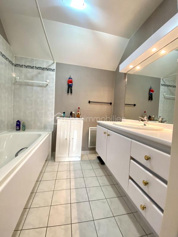 Pavillon - 125 m² - 6 pièces