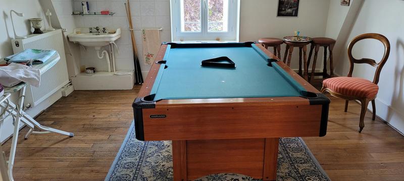 Propriété - 221 m² - 9 pièces