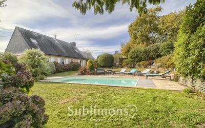 Maison - 140 m² - 7 pièces