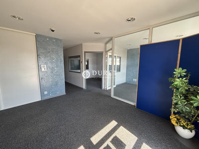 Bureau - 216 m²