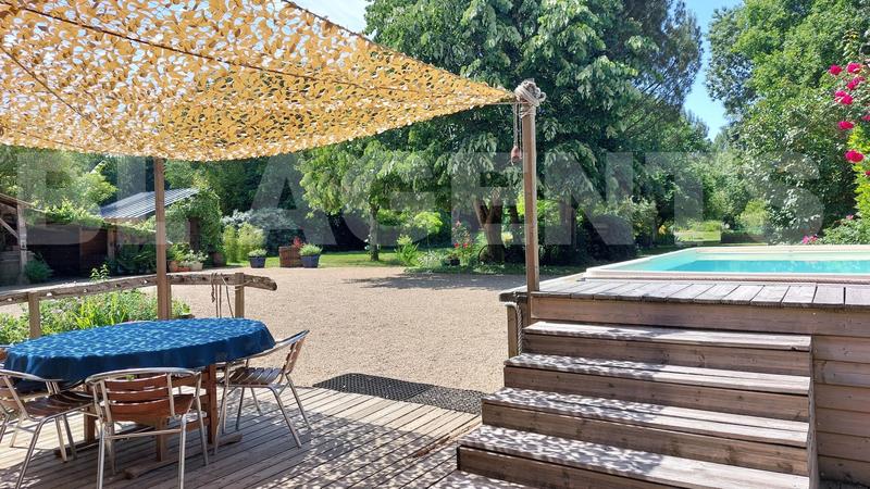 Maison en pierre - 140 m² - 4 pièces