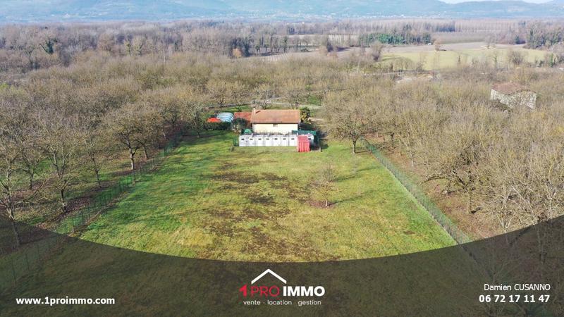 Maison - 200 m² - 5 pièces