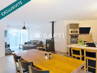 Maison - 96 m² - 4 pièces