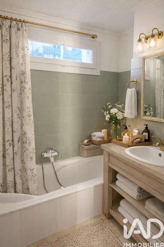 Appartement - 85 m² - 5 pièces