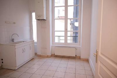 Appartement - 95 m² - 4 pièces