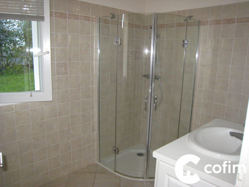 Maison - 158 m² - 6 pièces