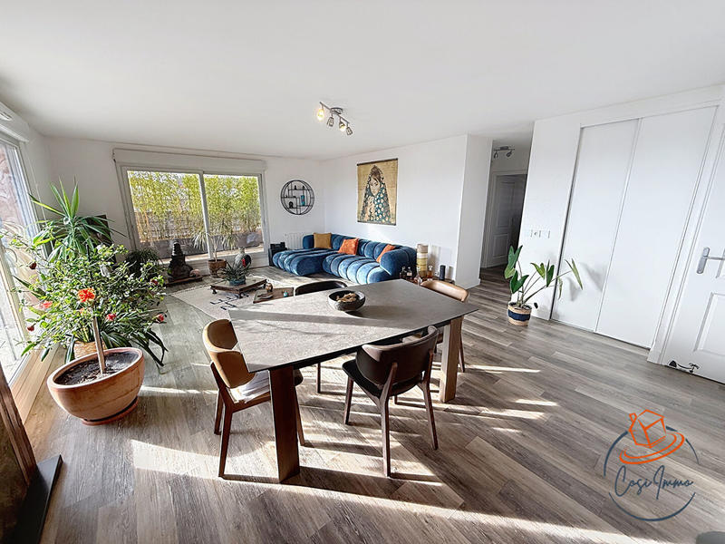 Appartement - 82 m² - 3 pièces