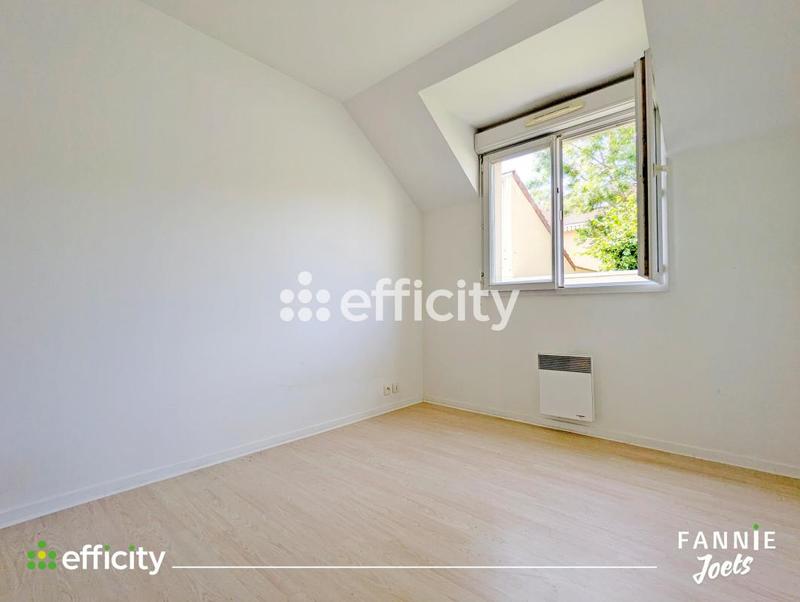 Maison - 98 m² - 5 pièces