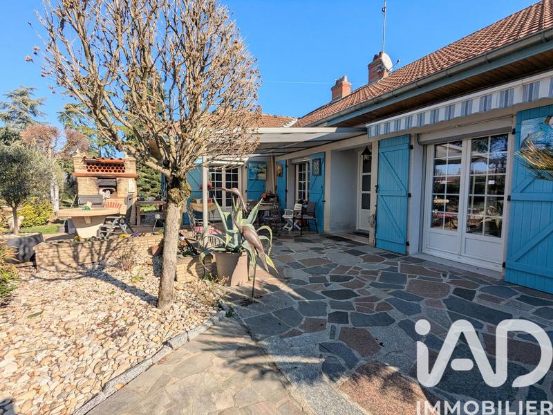 Maison - 192 m² - 5 pièces