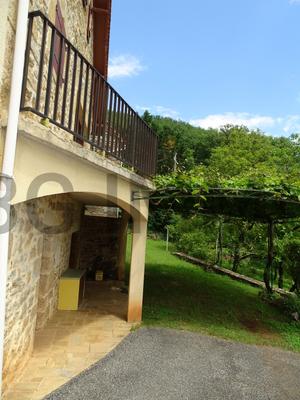 Maison - 170 m² - 9 pièces