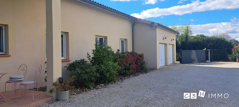 Villa - 222 m² - 7 pièces
