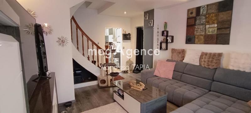 Maison - 90 m² - 4 pièces