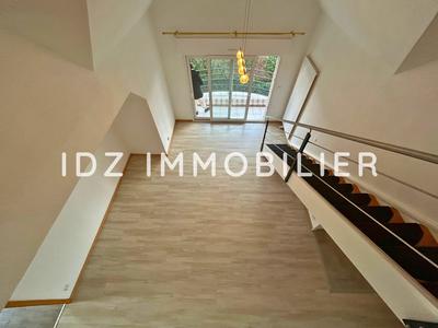 Appartement - 81 m² - 3 pièces