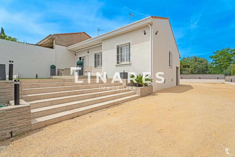 Maison - 90 m² - 5 pièces