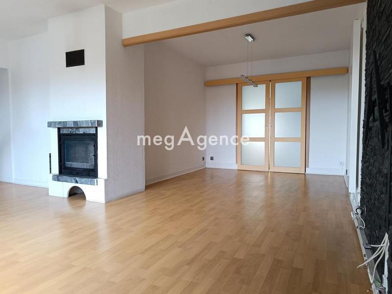 Maison ancienne - 123 m² - 7 pièces