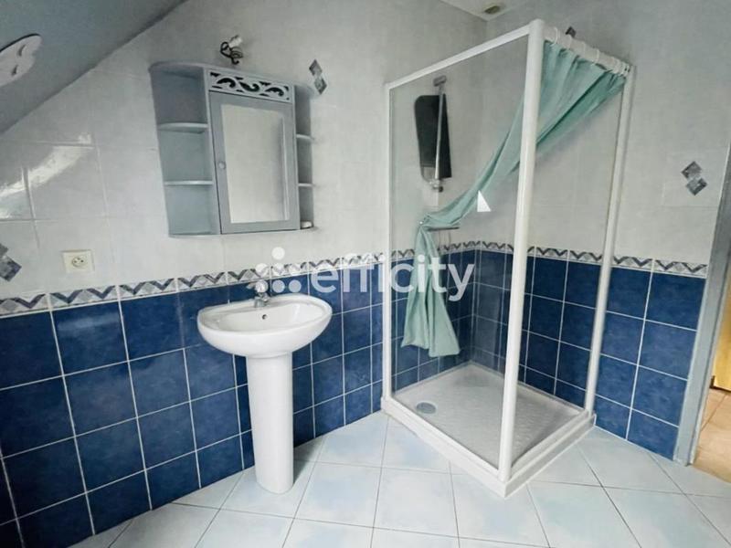 Maison - 102 m² - 5 pièces