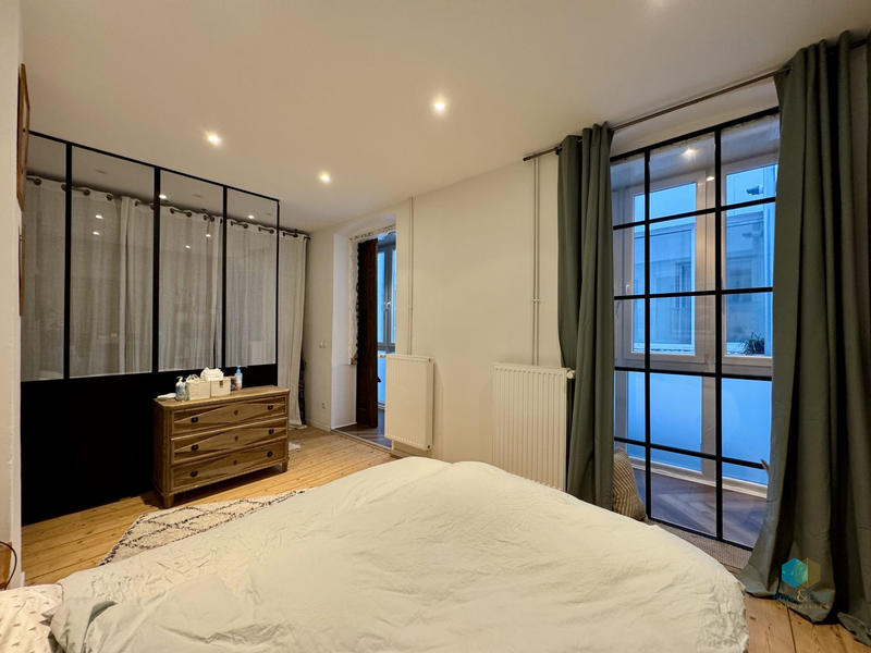 Appartement - 84 m² - 3 pièces