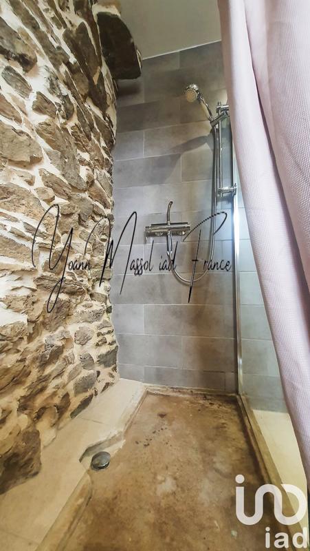 Maison - 90 m² - 3 pièces