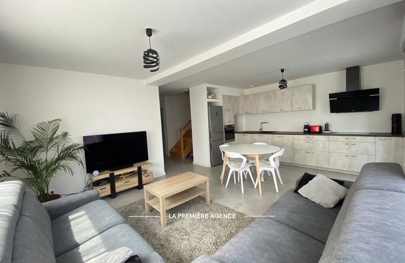 Maison - 86 m² - 4 pièces