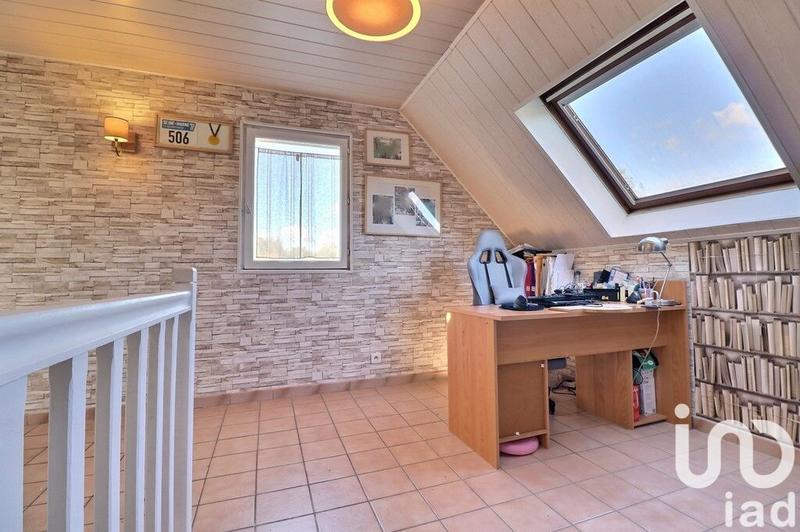 Maison - 142 m² - 7 pièces