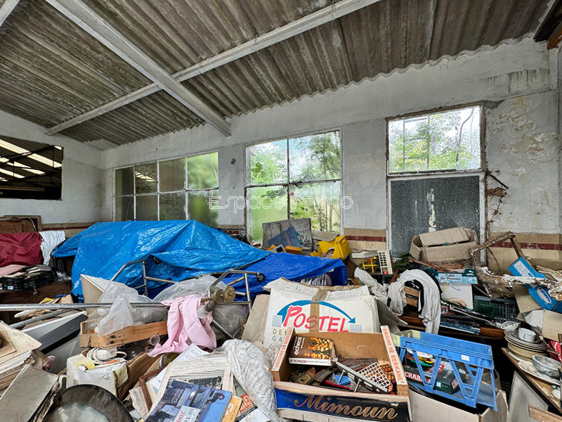 Local commercial - 467 m²