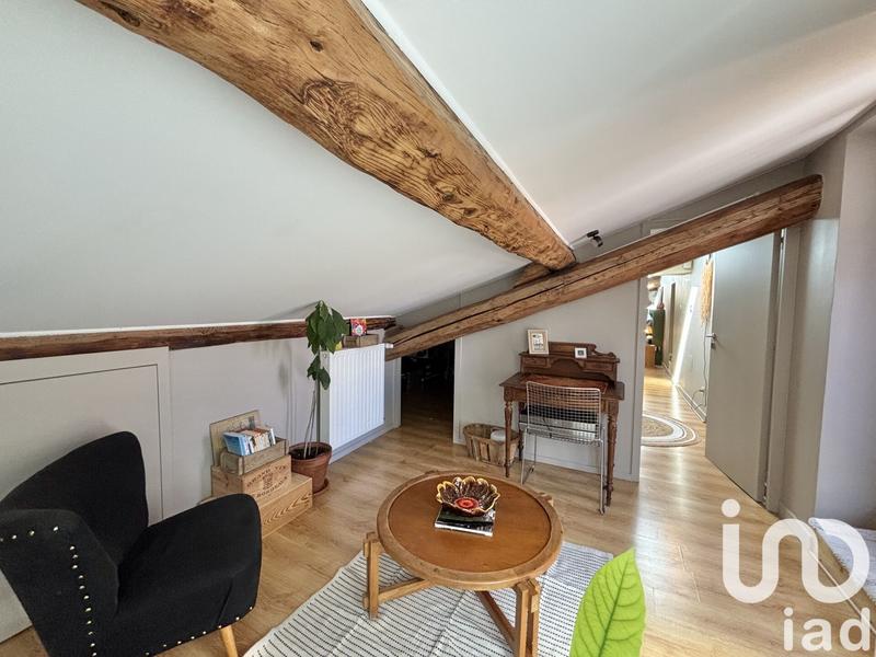 Appartement - 120 m² - 3 pièces