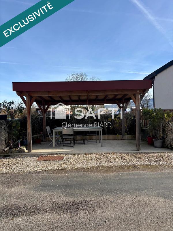 Maison - 111 m² - 8 pièces