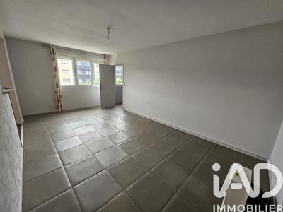 Appartement - 70 m² - 4 pièces