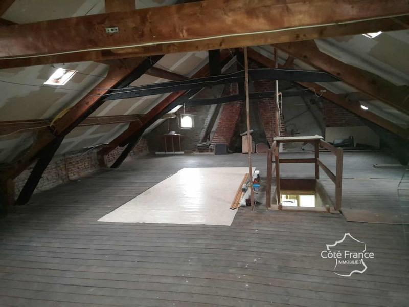 Maison - 93 m² - 4 pièces