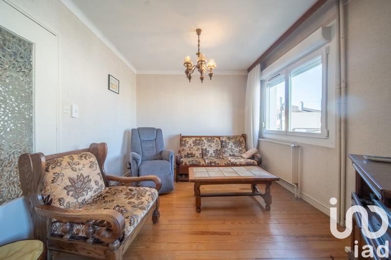 Maison - 104 m² - 5 pièces