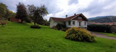 Maison traditionnelle - 178 m² - 6 pièces