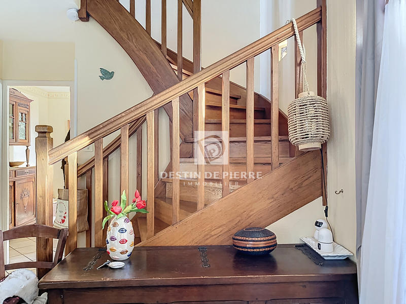 Maison - 100 m² - 5 pièces