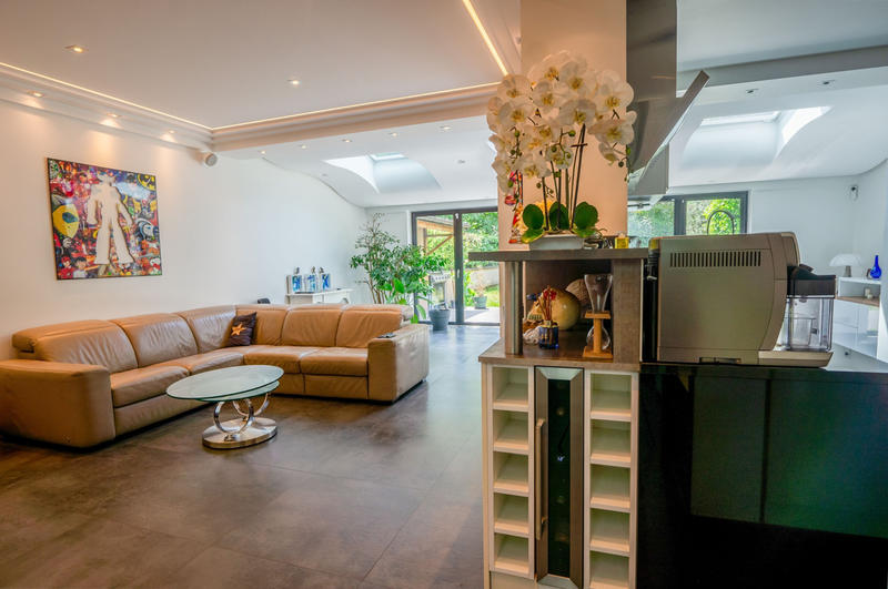 Maison - 160 m² - 7 pièces