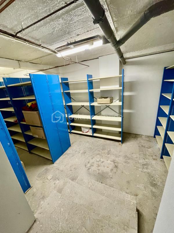 Bureau - 316 m² - 10 pièces