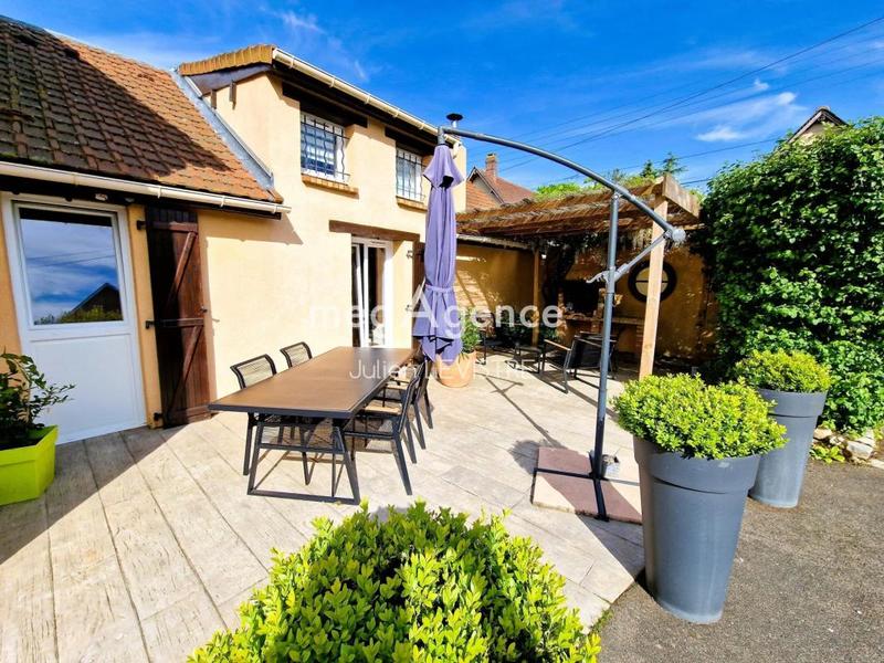 Maison - 145 m² - 5 pièces