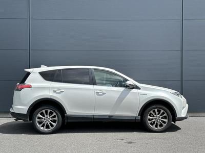 Toyota Rav4 Hybrid 197 Ch Lounge / Tres Bon Etat